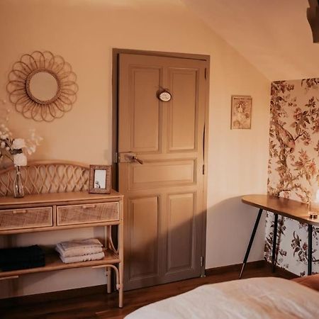 Maisonnette De Charme Les Jardins De Lou Boussac  Екстер'єр фото